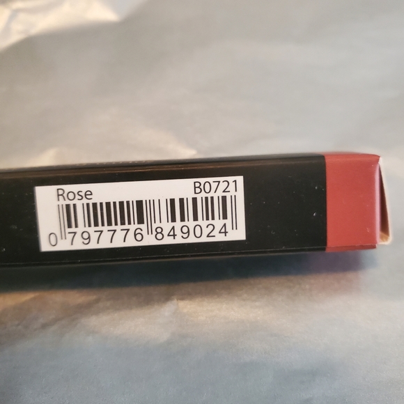 Nwot Mellow rose lip pencil - Picture 2 of 2